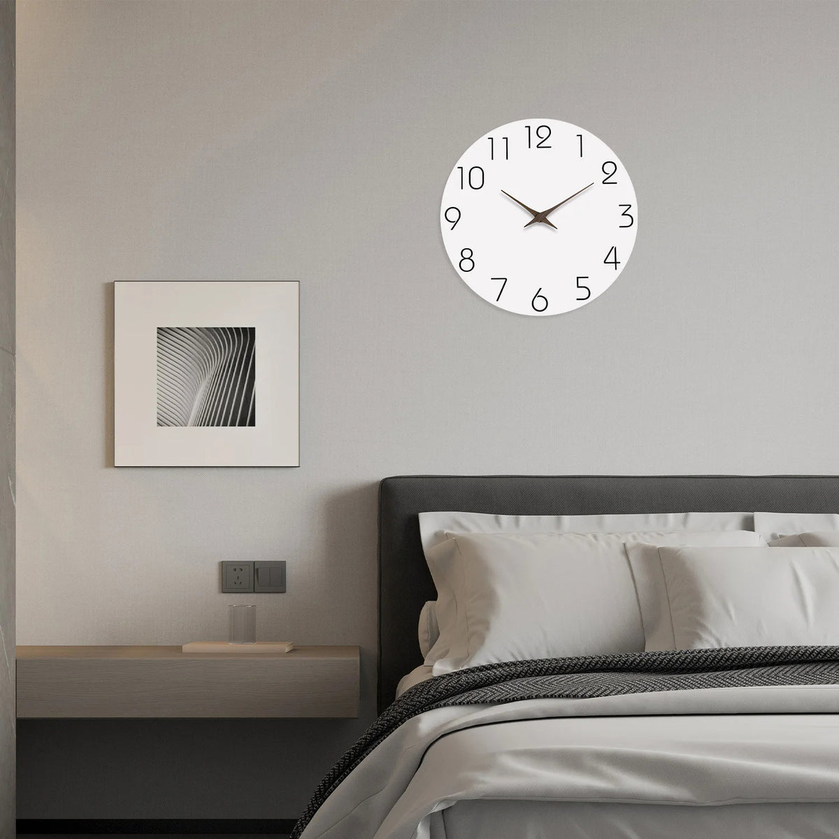 Casual White Pattern Wooden Wall Clock, Needle Display